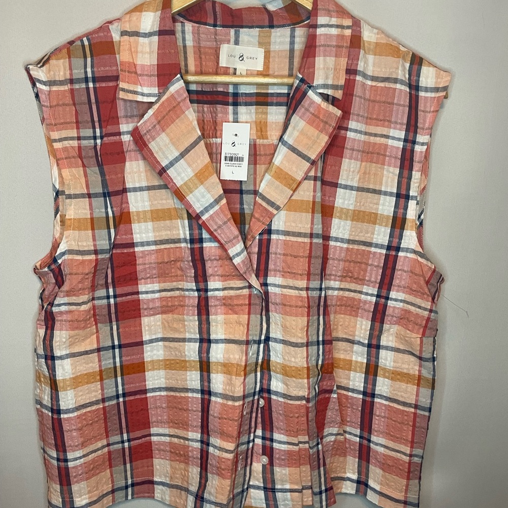Lou & Grey sleeveless button down subtle crop  plaid -size L